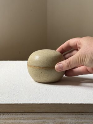 Pebble - sage stone