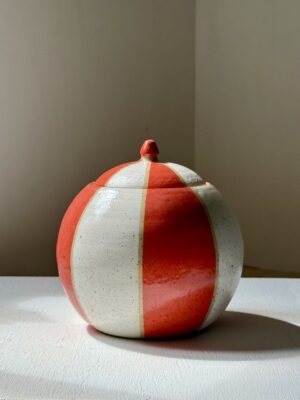 Candy jar