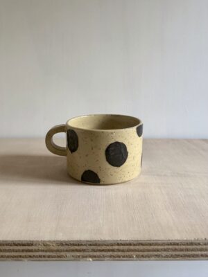 Spot rectangle cup